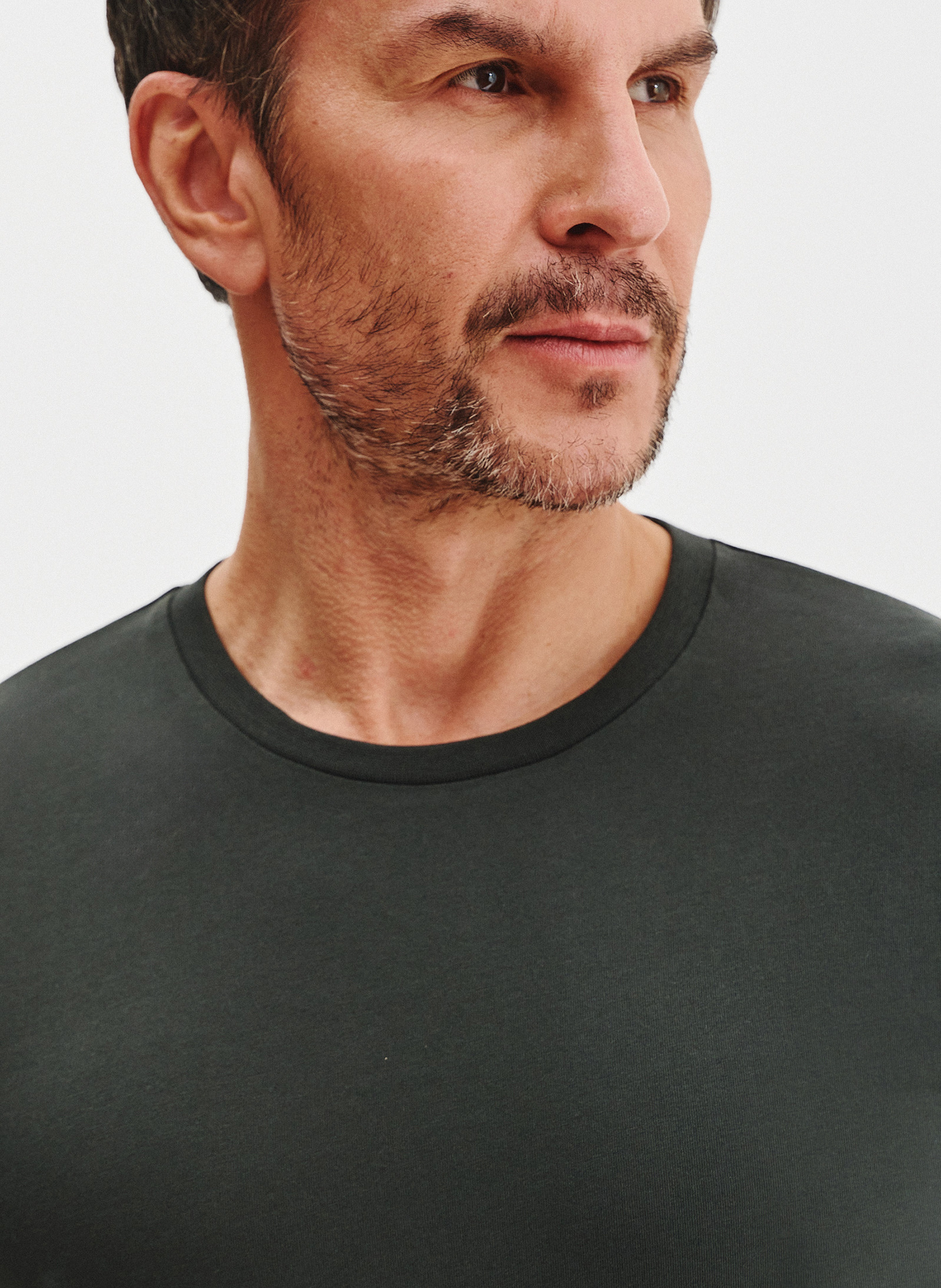 Bawełniany oliwkowy t-shirt - Pako Lorente