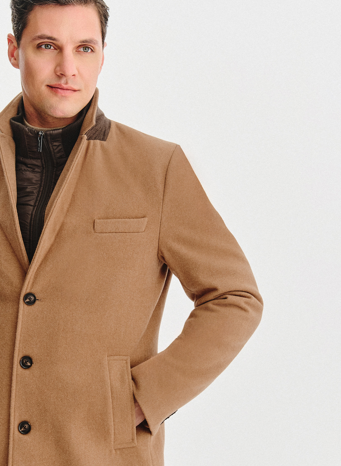 PAKO LORENTE - Beżowy płaszcz męski z odpinanym kołnierzem - Pako Lorente