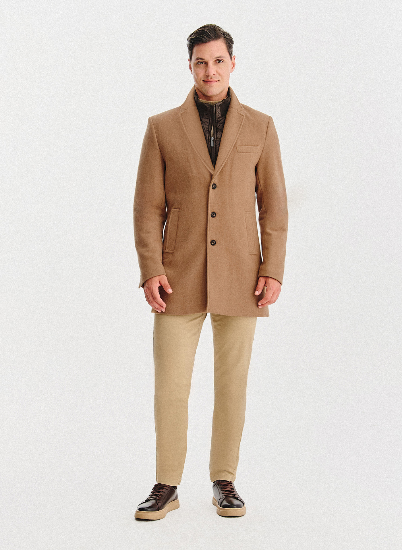 PAKO LORENTE - Beżowy płaszcz męski z odpinanym kołnierzem - Pako Lorente