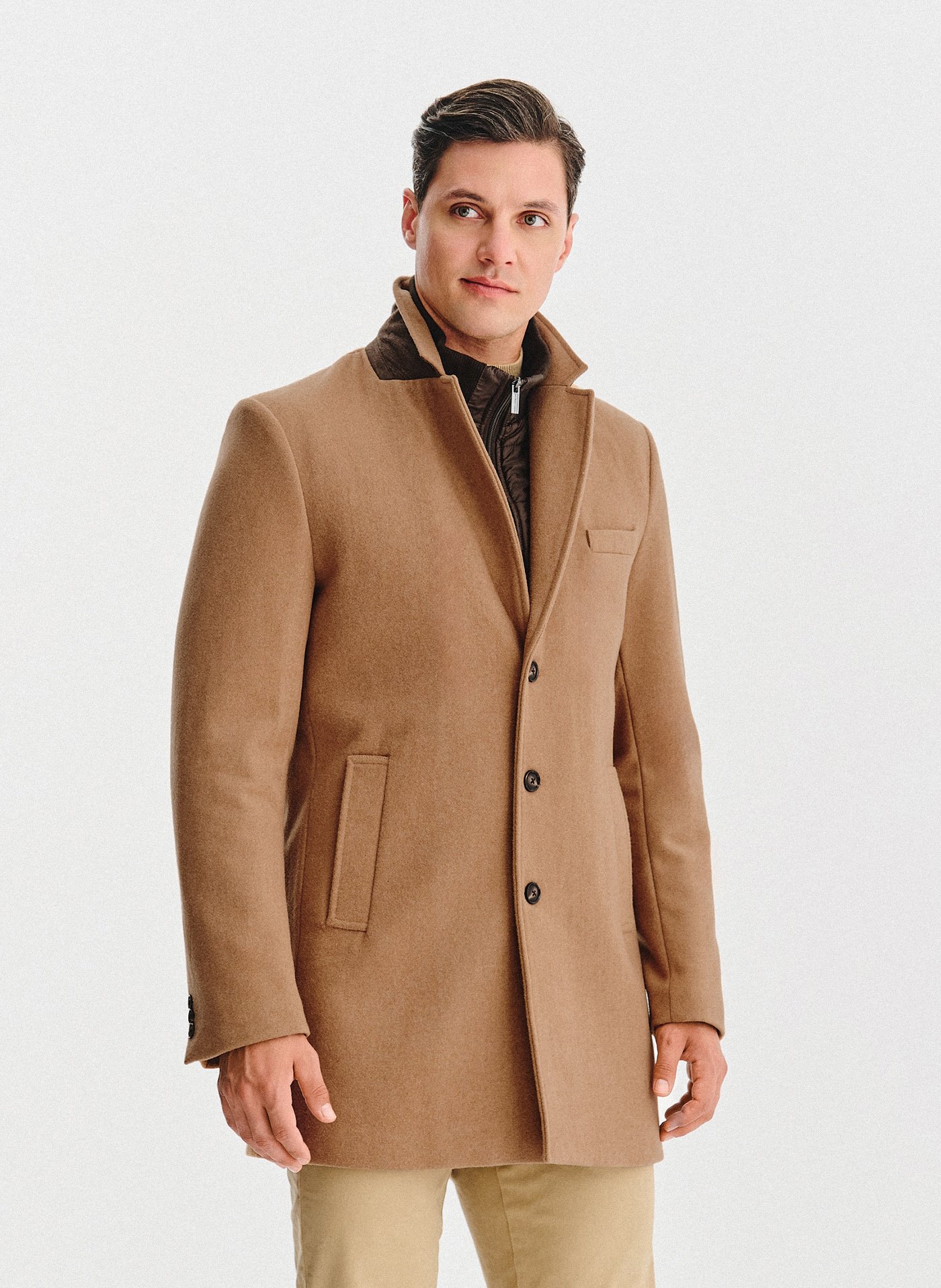 PAKO LORENTE - Beżowy płaszcz męski z odpinanym kołnierzem - Pako Lorente
