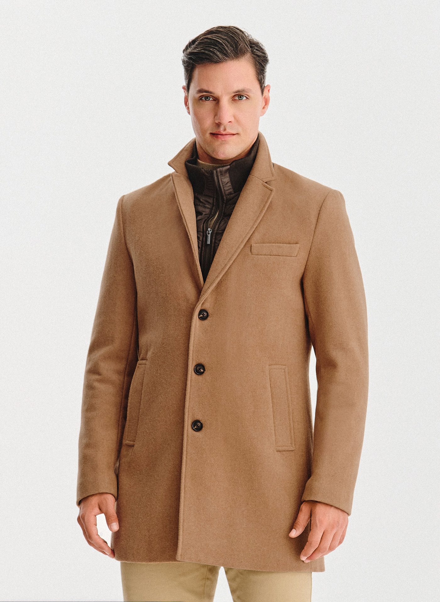 PAKO LORENTE - Beżowy płaszcz męski z odpinanym kołnierzem - Pako Lorente