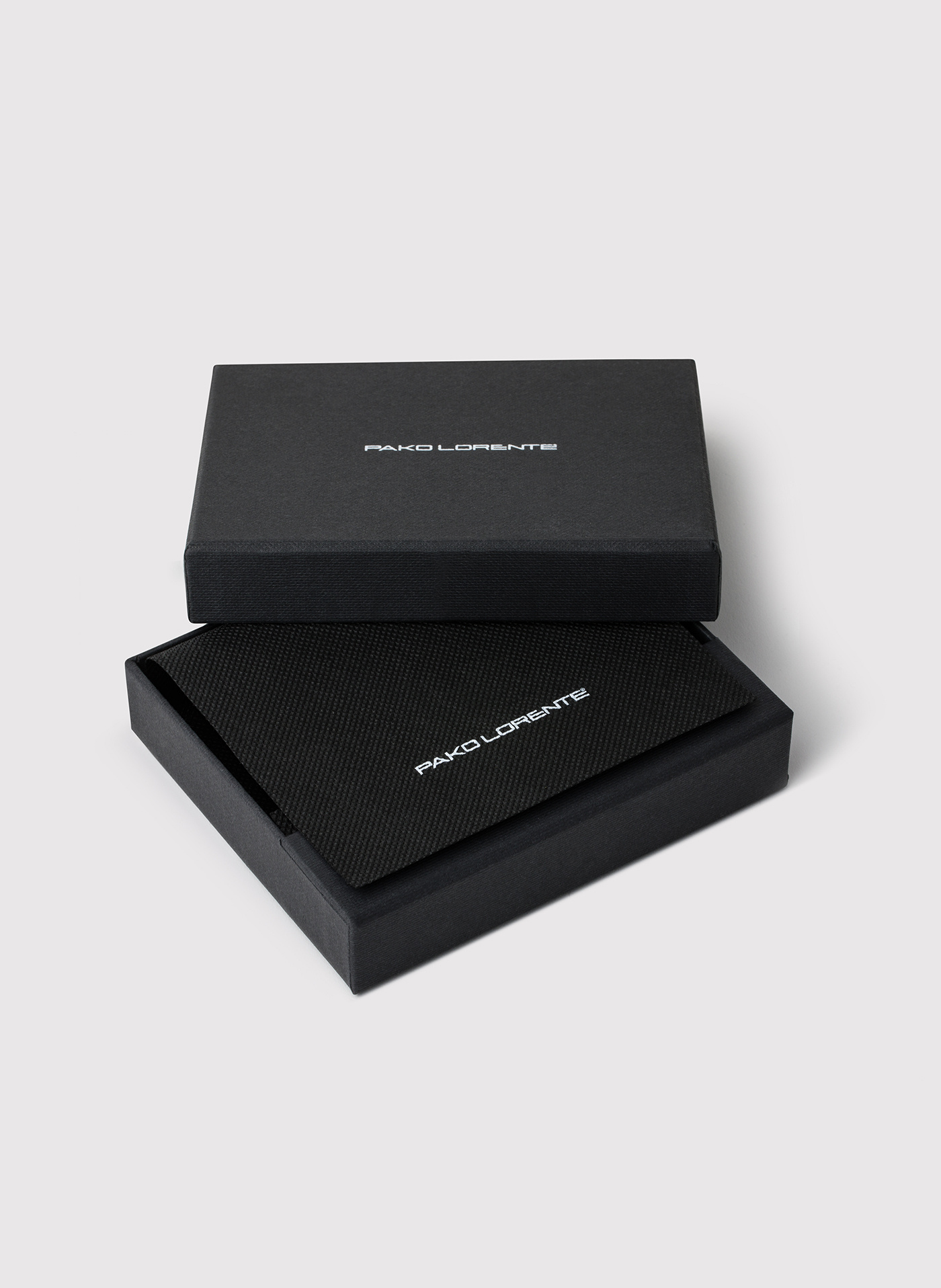 PAKO LORENTE - Pleciony portfel męski w kolorze czarnym - Pako Lorente