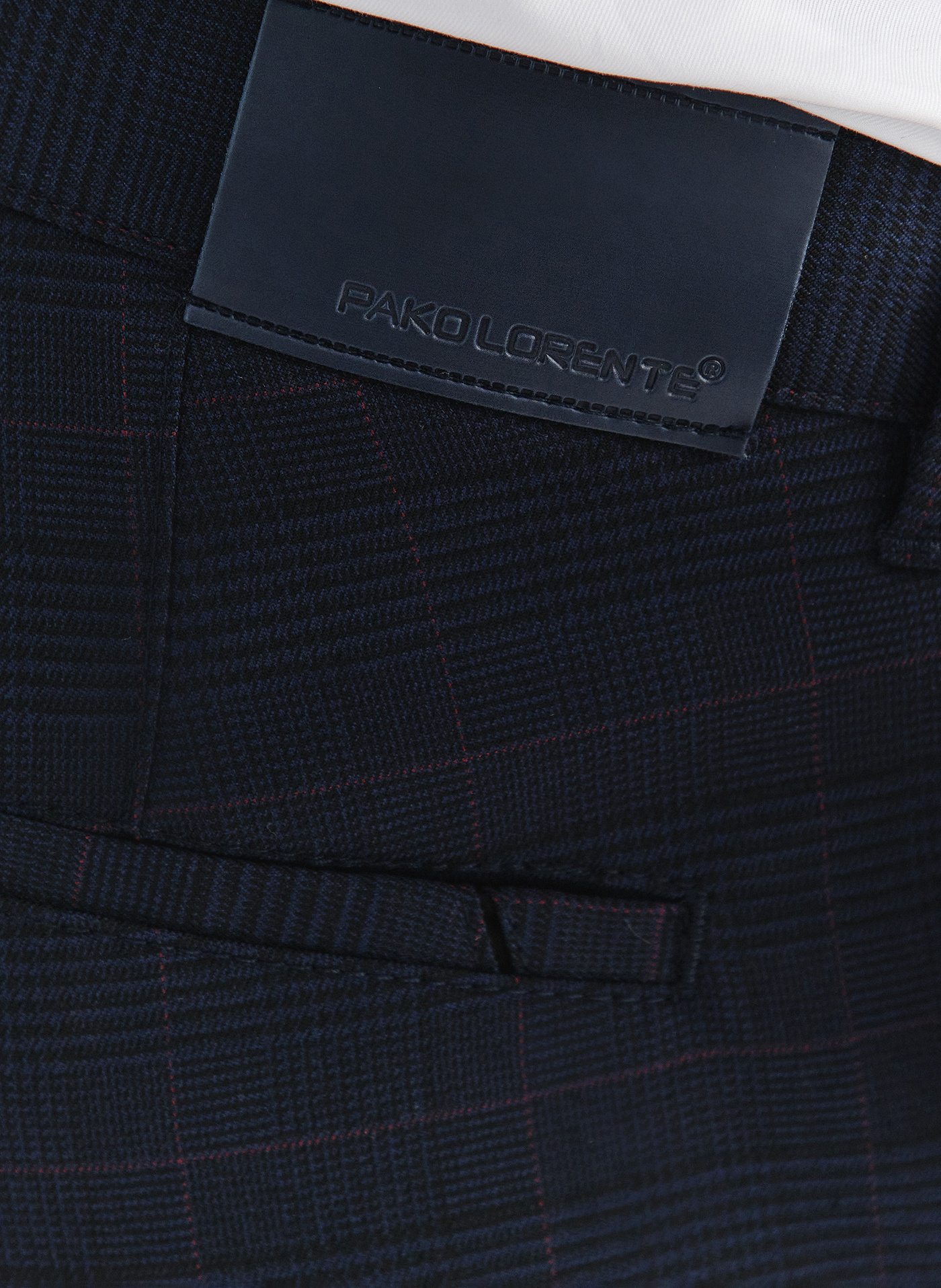 Granatowe spodnie męskie NIMA w subtelną kratę P000B-WX-214-G - Pako Lorente