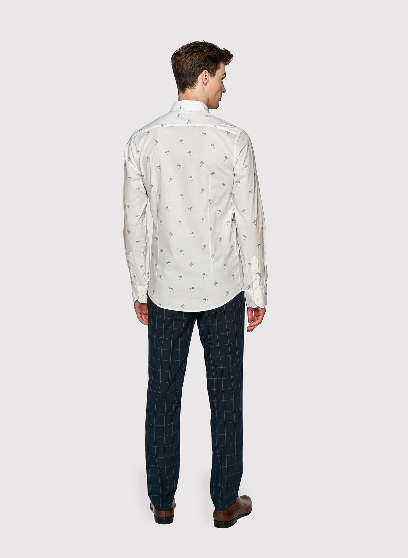 Biała męska koszula w palmy - Pako Lorente