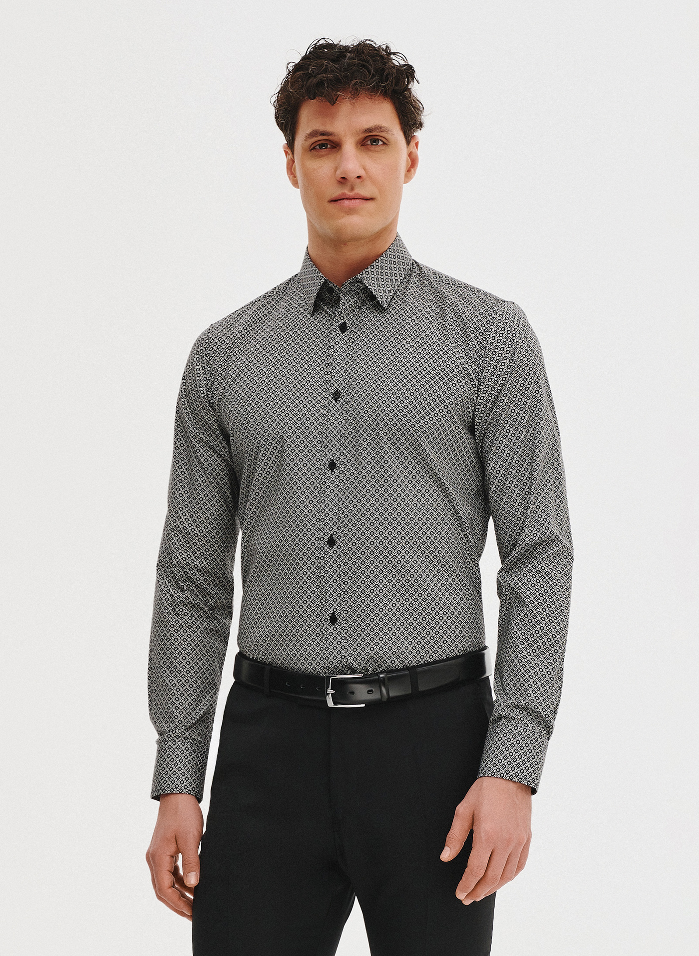 PAKO LORENTE - Czarna koszula męska w mikrowzór - Pako Lorente