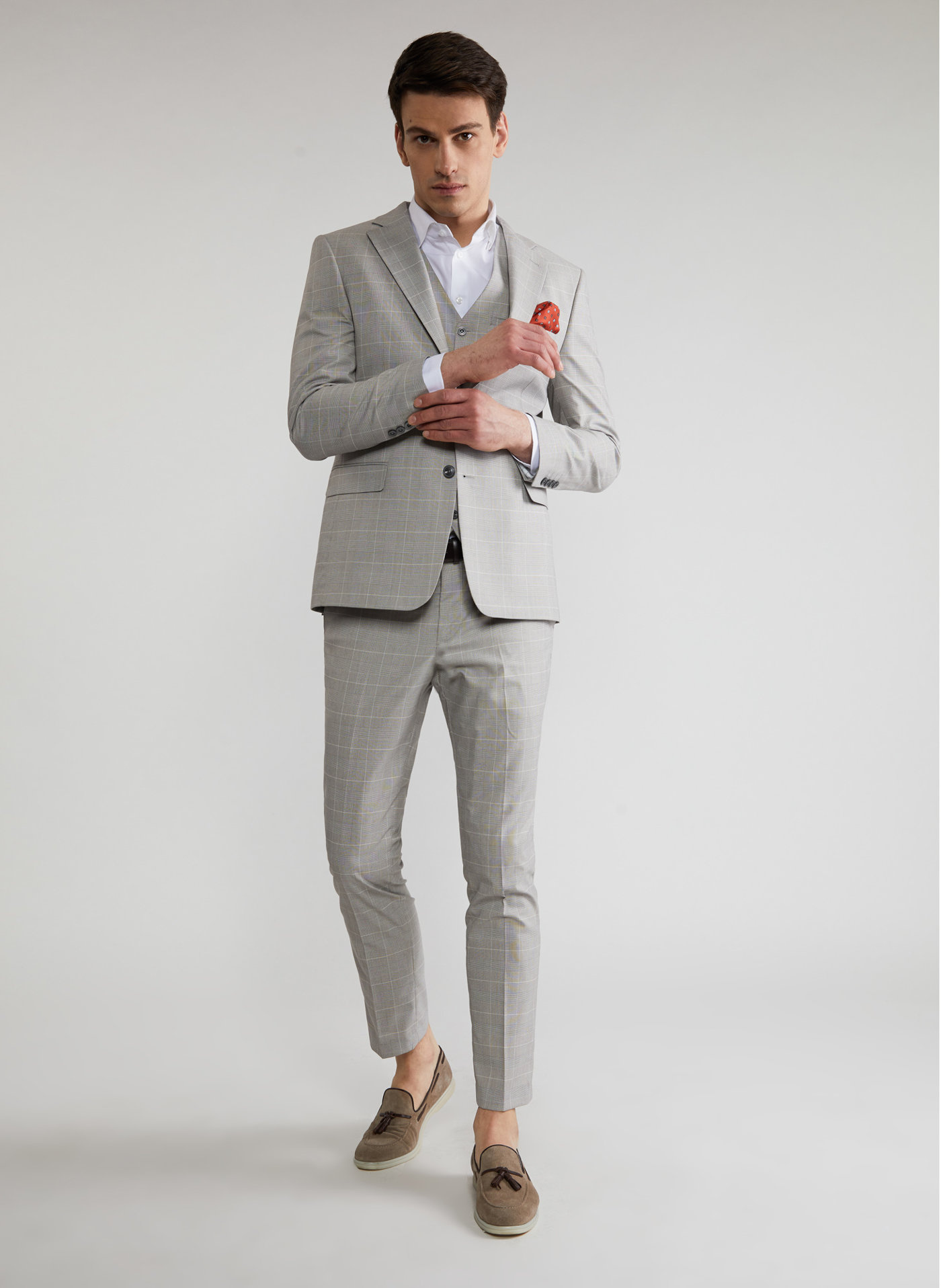 Szare spodnie garniturowe w subtelną kratę P22SF-6G-023-S-S - Pako Lorente