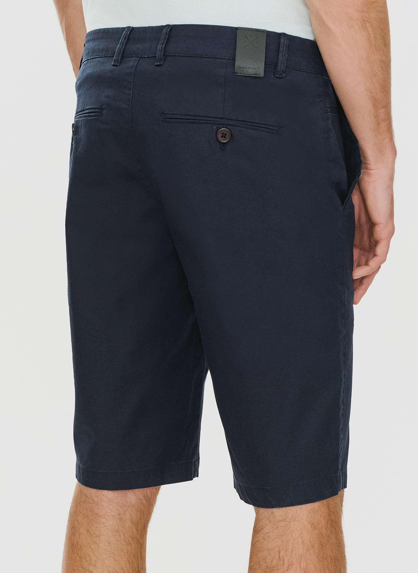 Bawełniane szorty męskie w kolorze granatowym - Pako Lorente