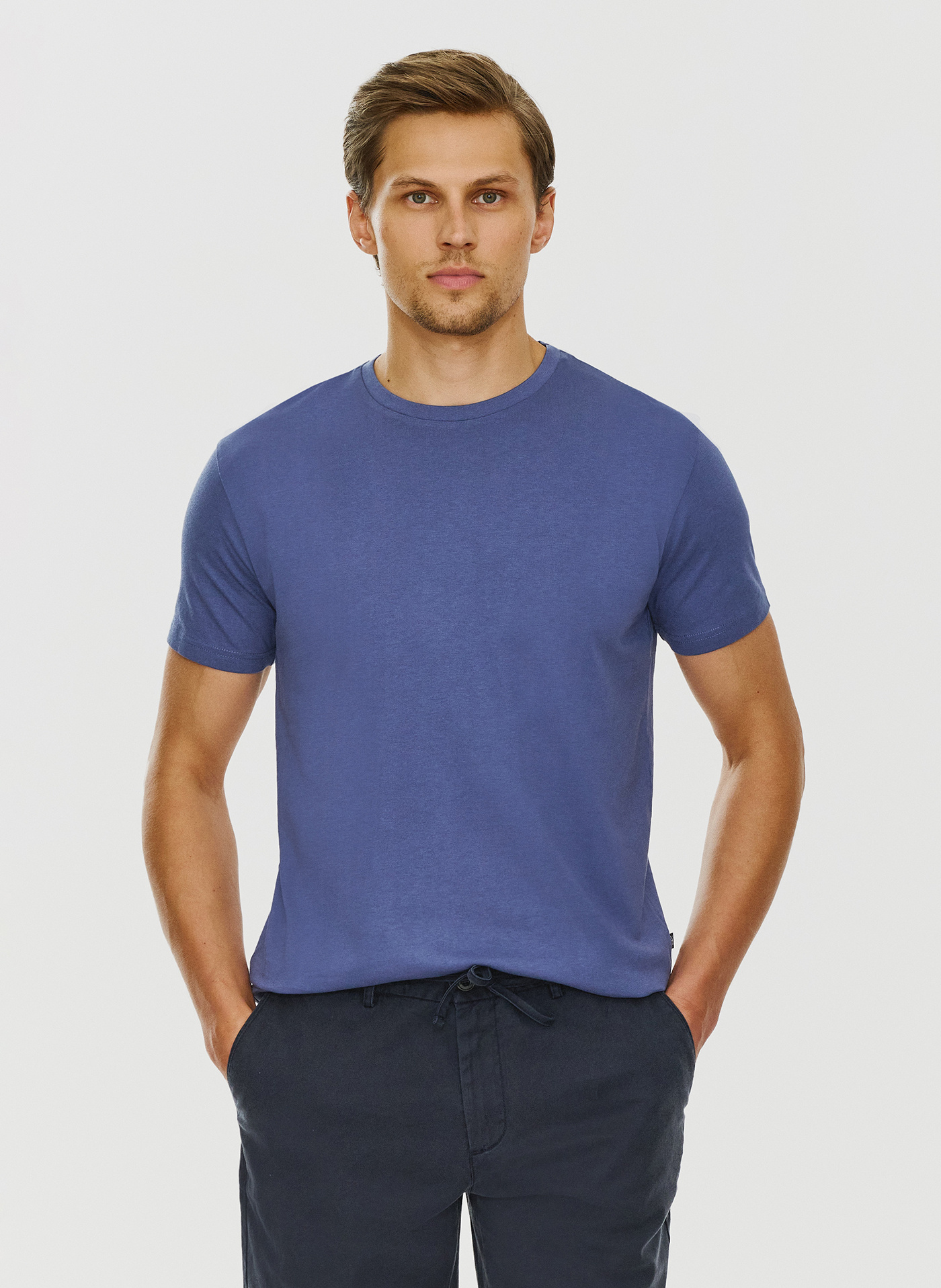 Bawełniany granatowy t-shirt z okrągłym dekoltem - Pako Lorente