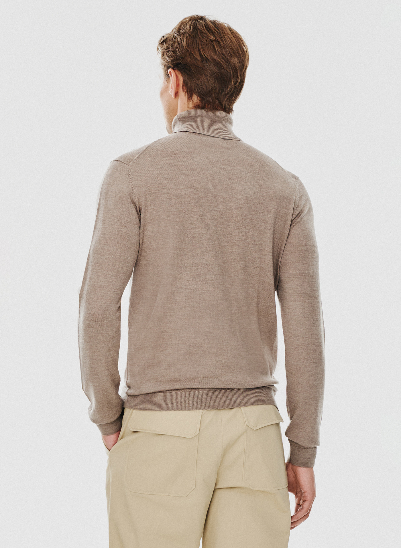 Męski golf w kolorze beżowym - Pako Lorente