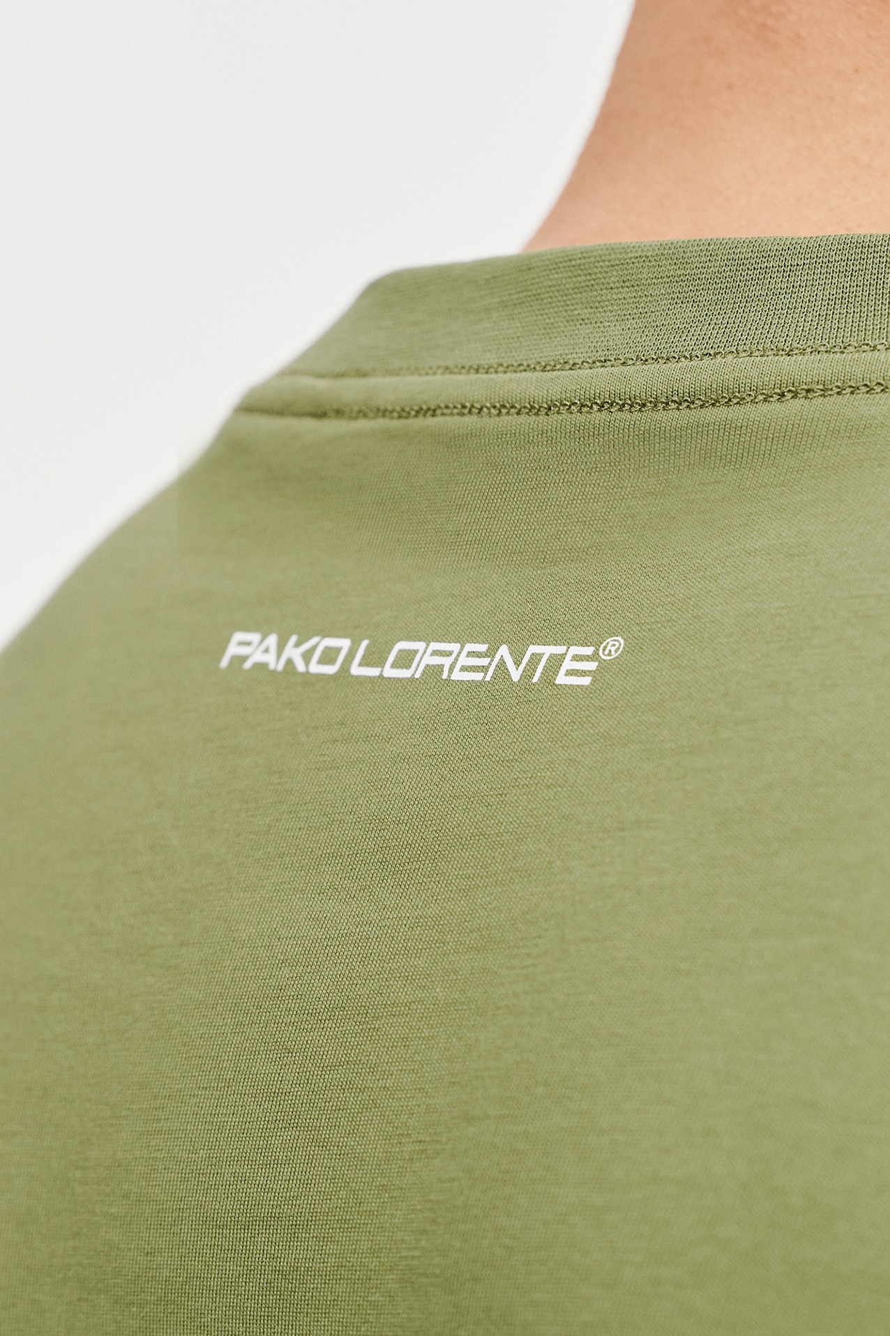 Zielony t-shirt oversize - Pako Lorente