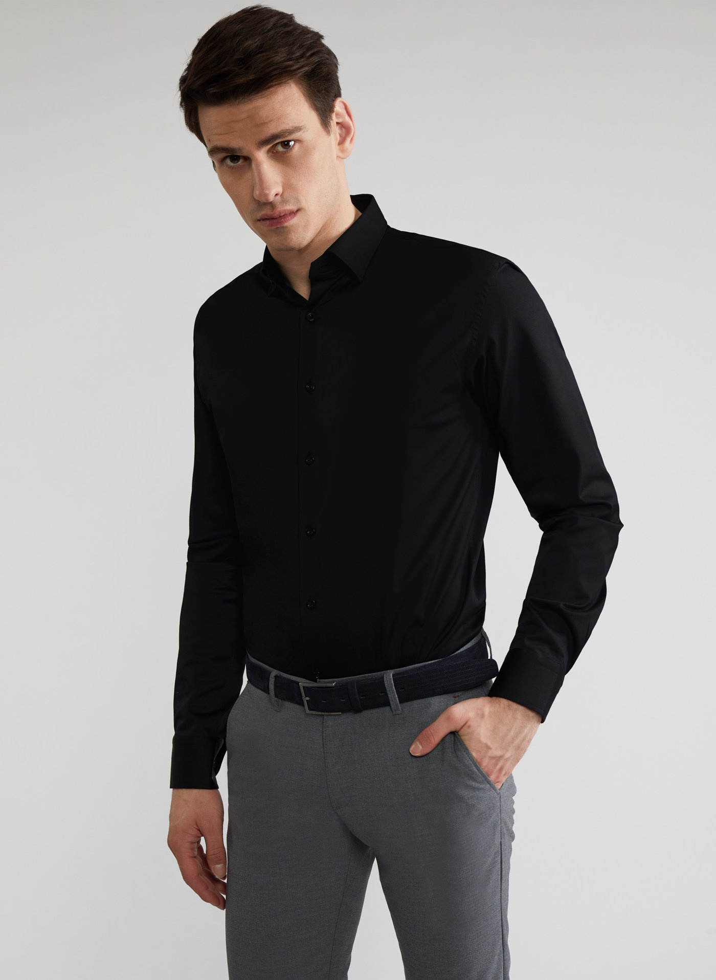 Koszula męska w kolorze czarnym P21WF-1X-174-C-S - Pako Lorente