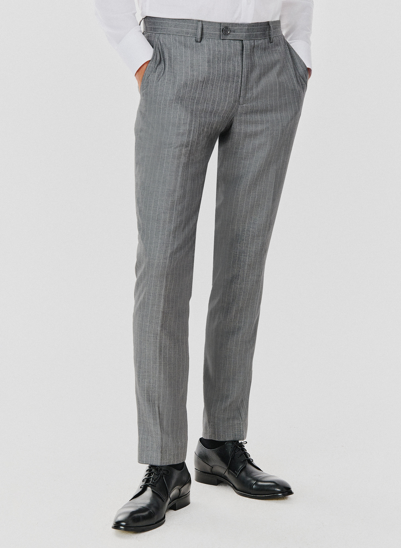 Szare spodnie garniturowe w prążek - Pako Lorente