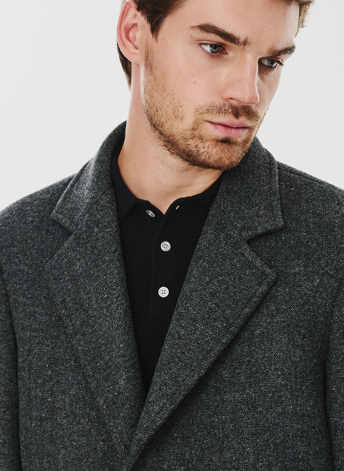 Męski płaszcz z wełną w szarym kolorze - Pako Lorente