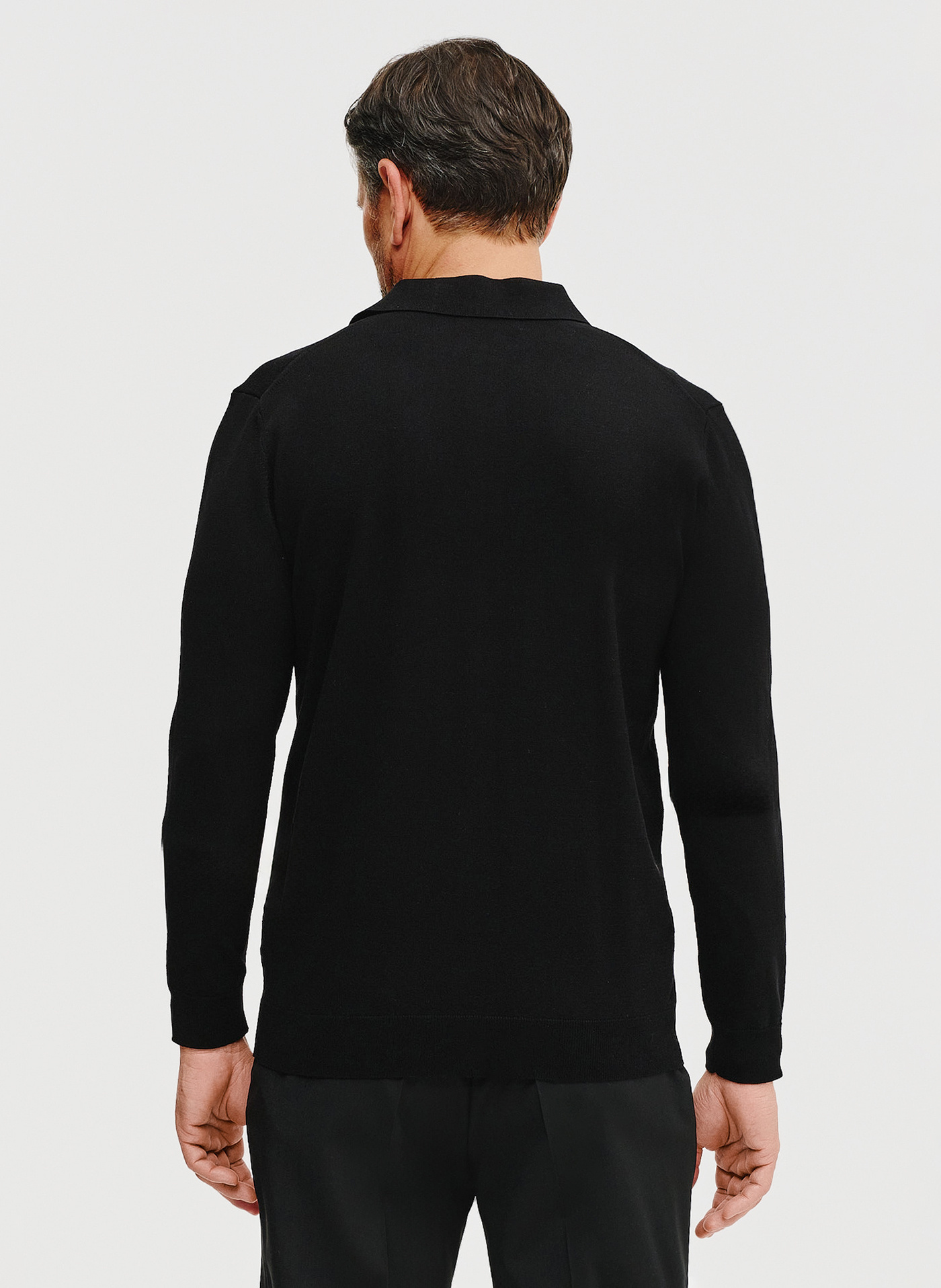 Sweter polo w kolorze czarnym - Pako Lorente