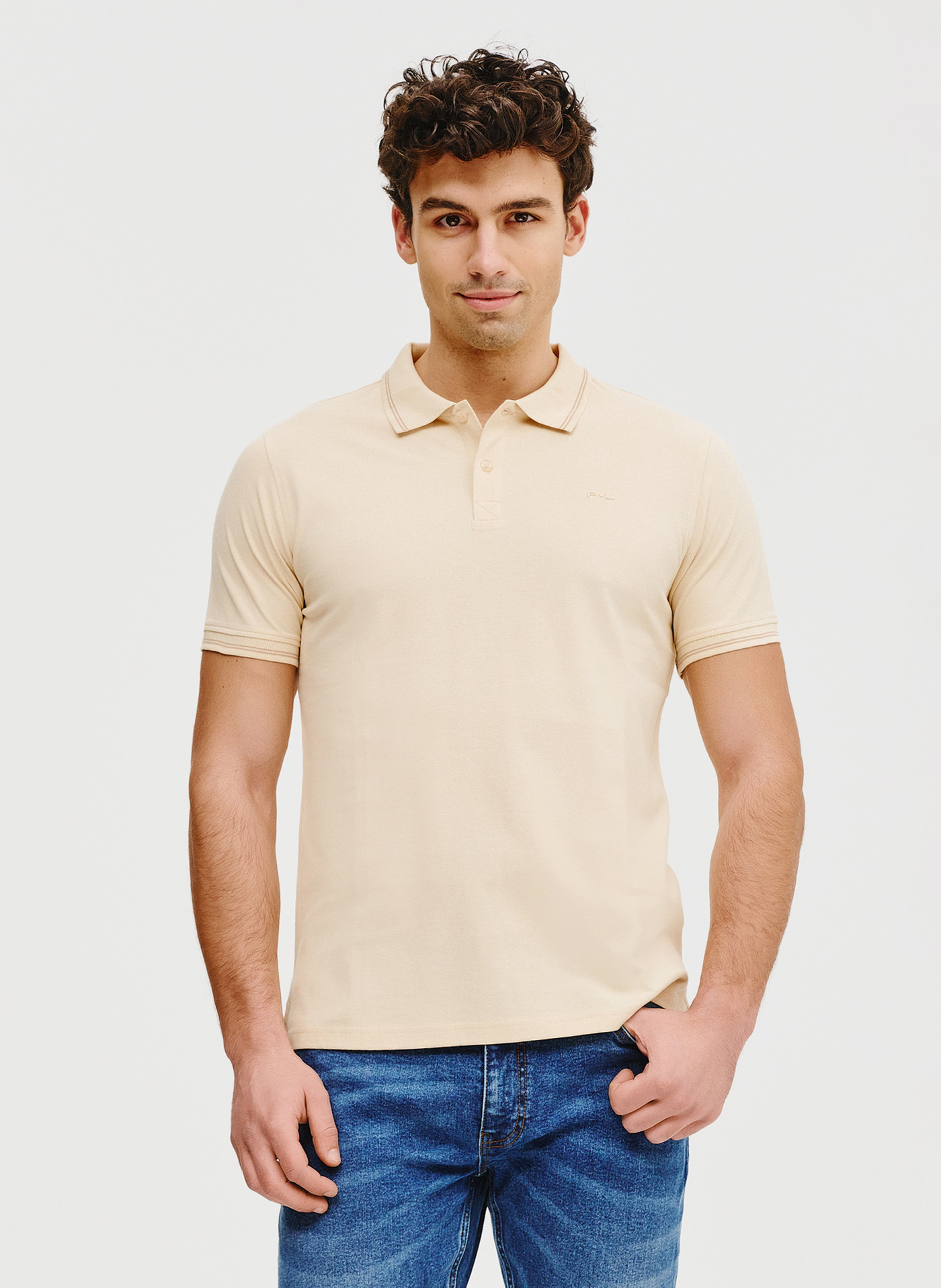 T-shirt polo w kolorze beżowym - Pako Lorente