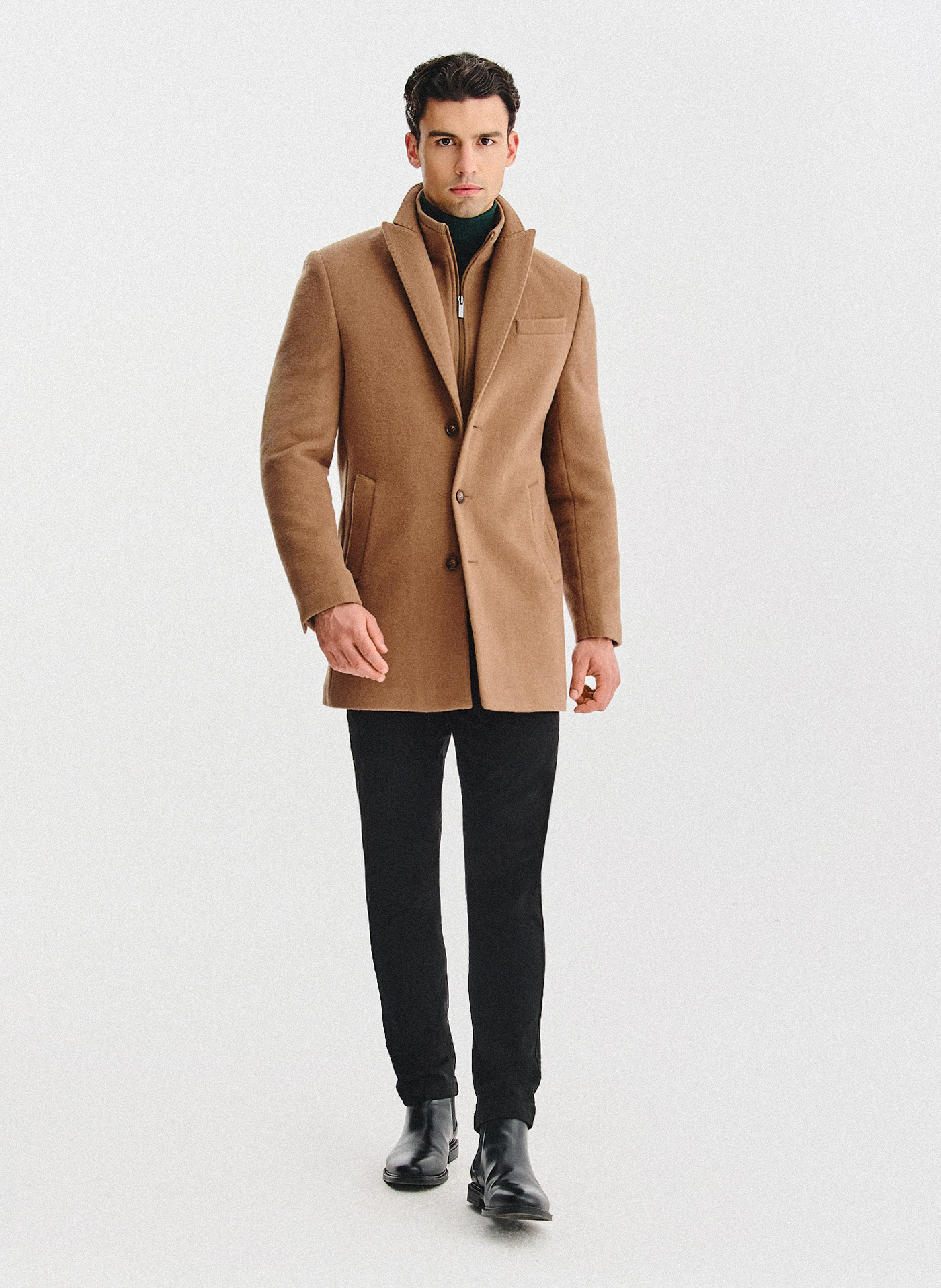 Kamelowy płaszcz męski z odpinaną stójką - Pako Lorente