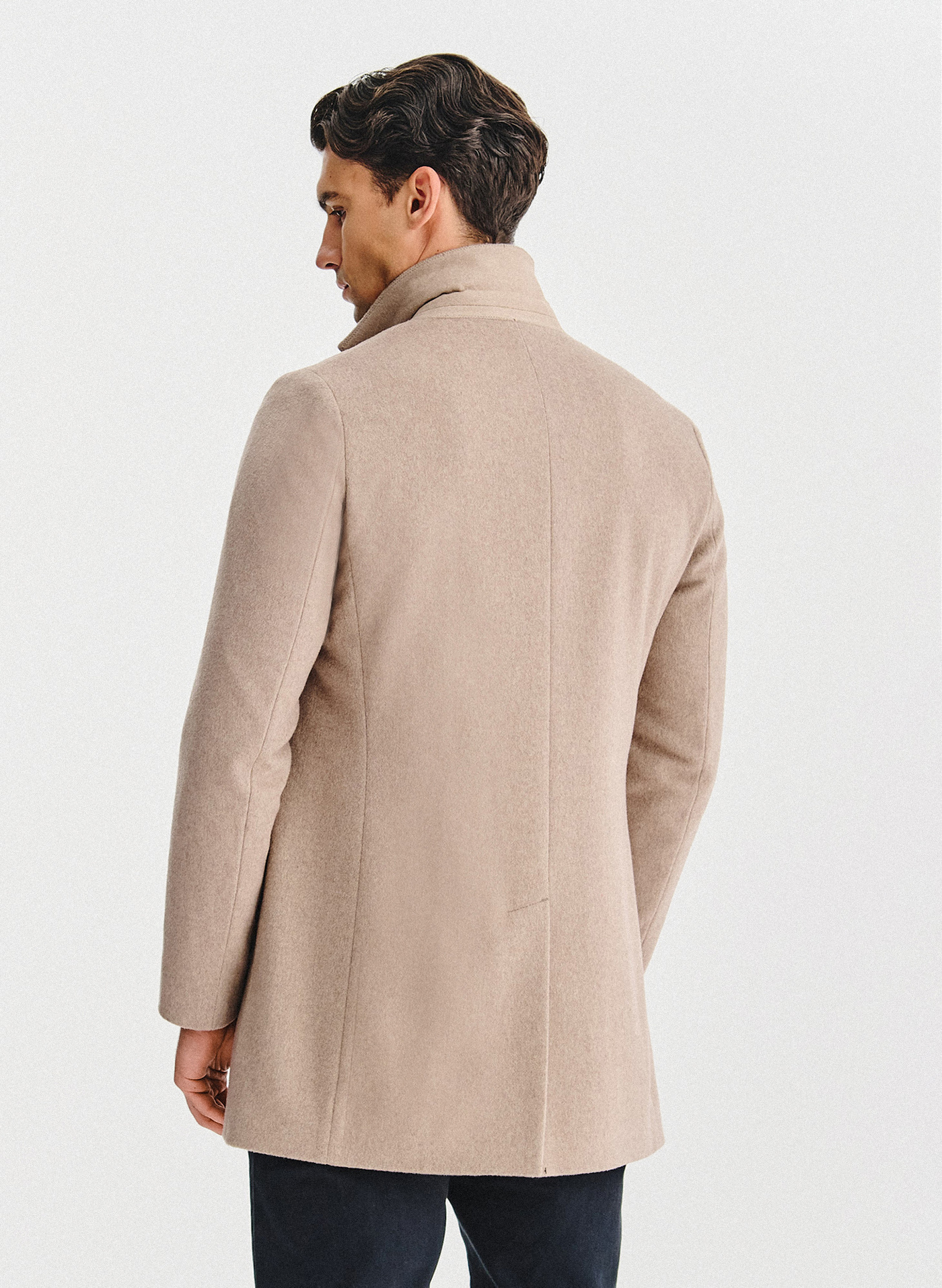 Beżowy płaszcz z wełną - Pako Lorente