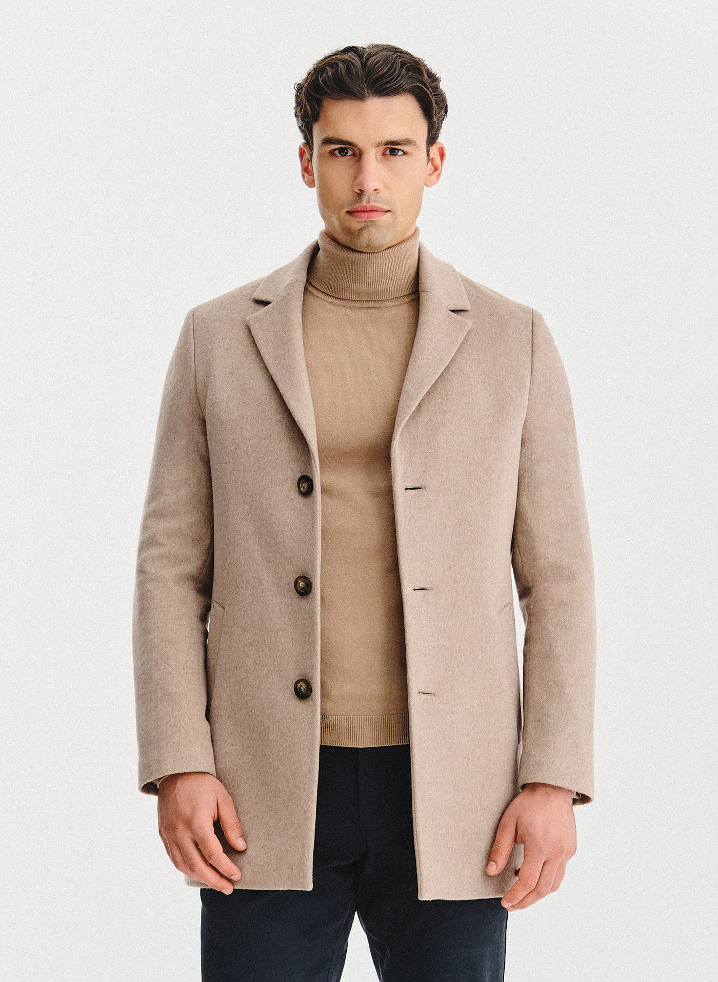 Beżowy płaszcz z wełną - Pako Lorente
