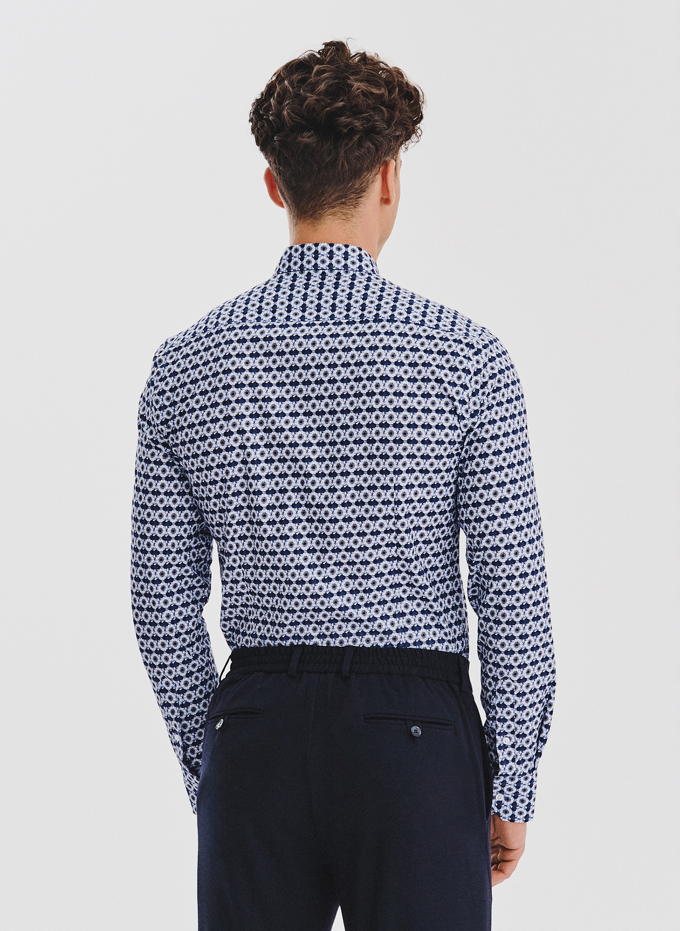 PAKO LORENTE - Kwiatowa koszula w kolorze granatowym - Pako Lorente