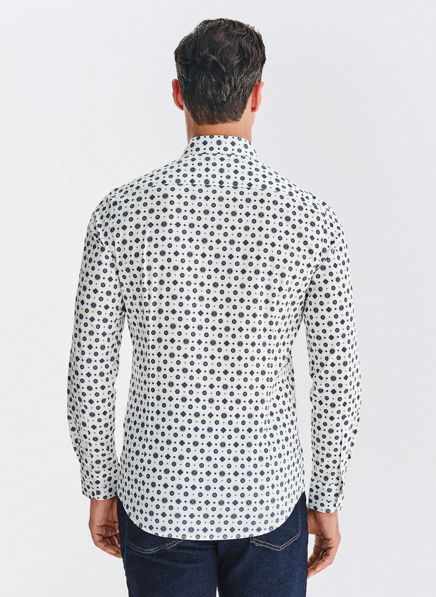 Biała koszula w niebieski wzór geometryczny - Pako Lorente