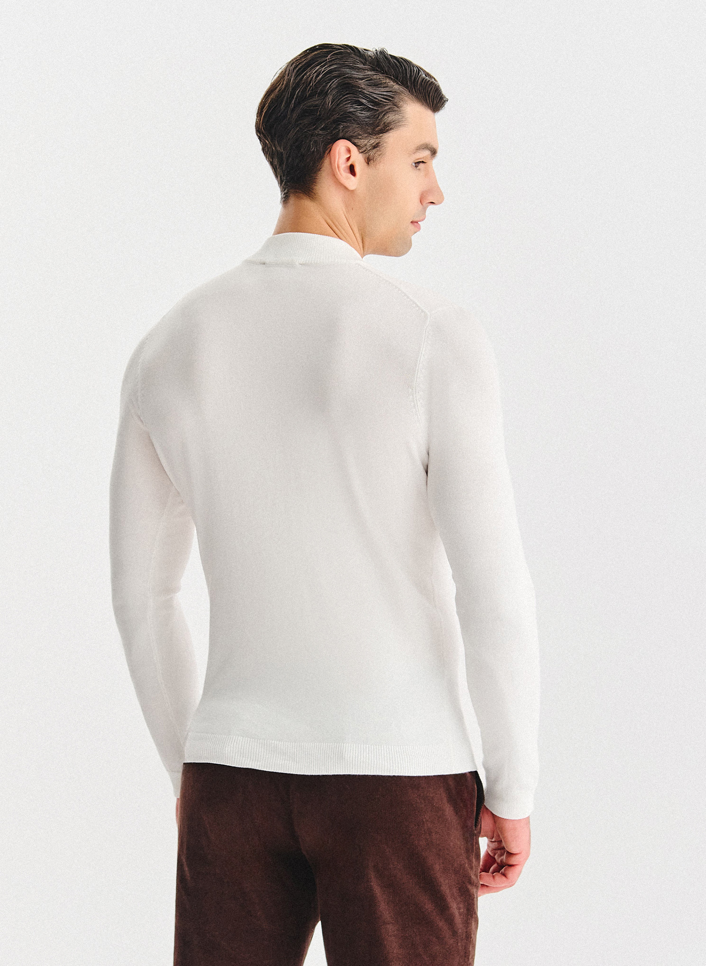 Biały półgolf męski - Pako Lorente