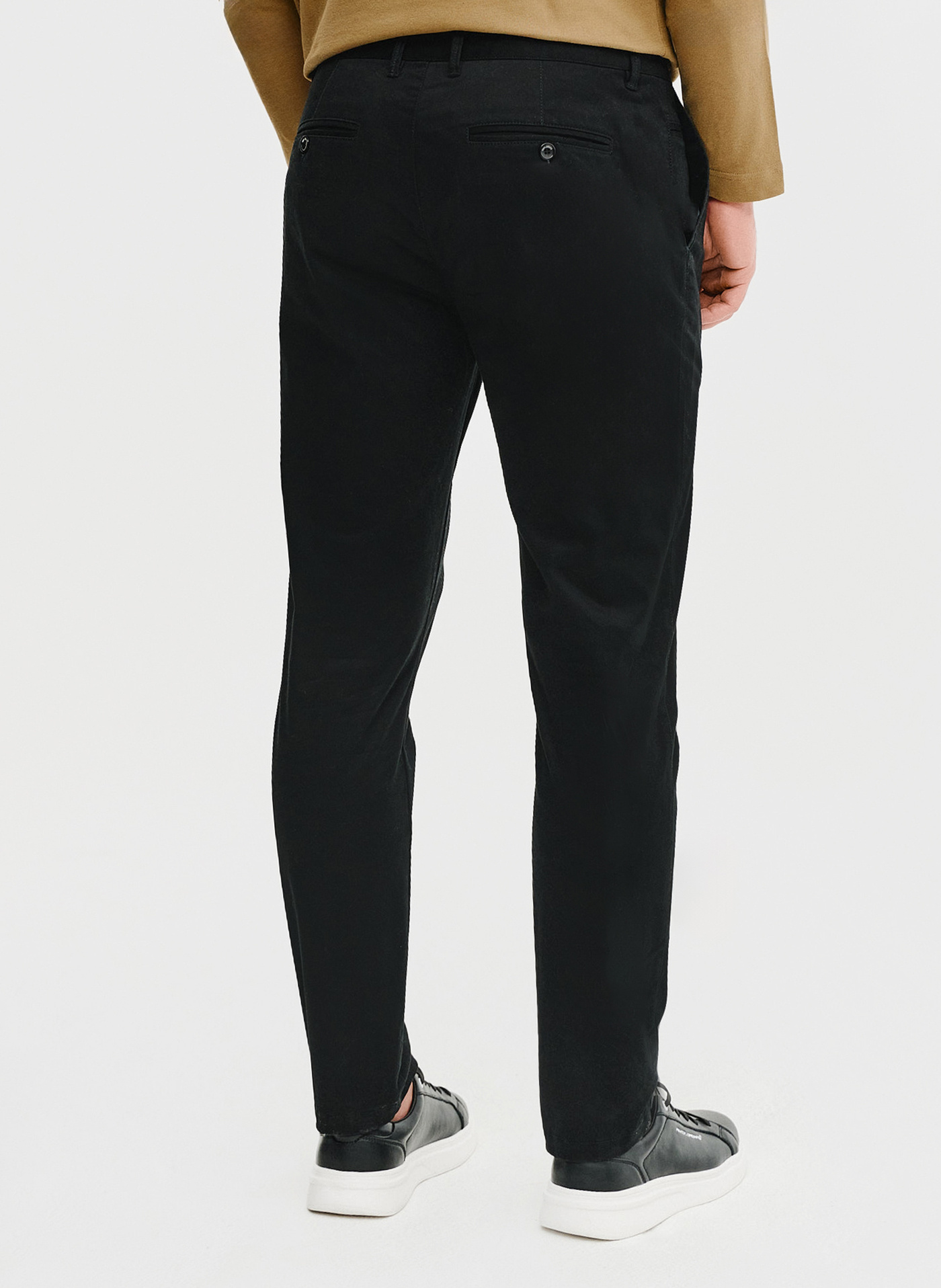 Czarne gładkie spodnie męskie - Pako Lorente