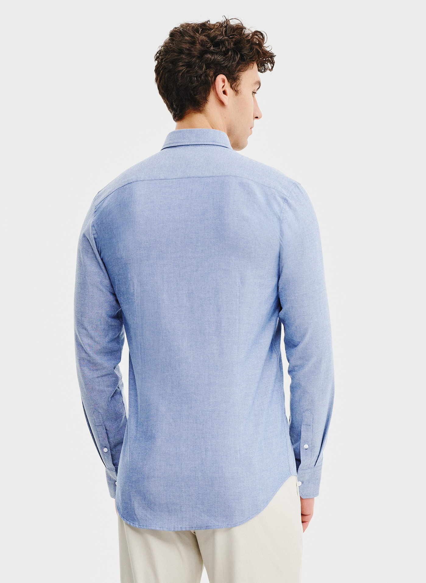 Koszula męska z kołnierzem na guziki - Pako Lorente