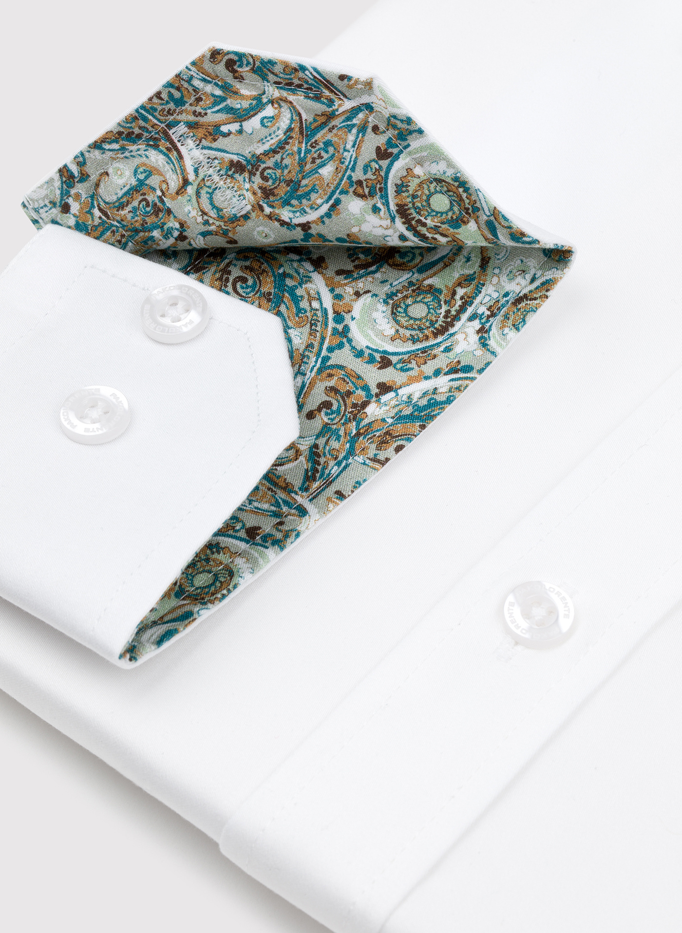 Biała koszula męska z kontrastowym wykończeniem - Pako Lorente