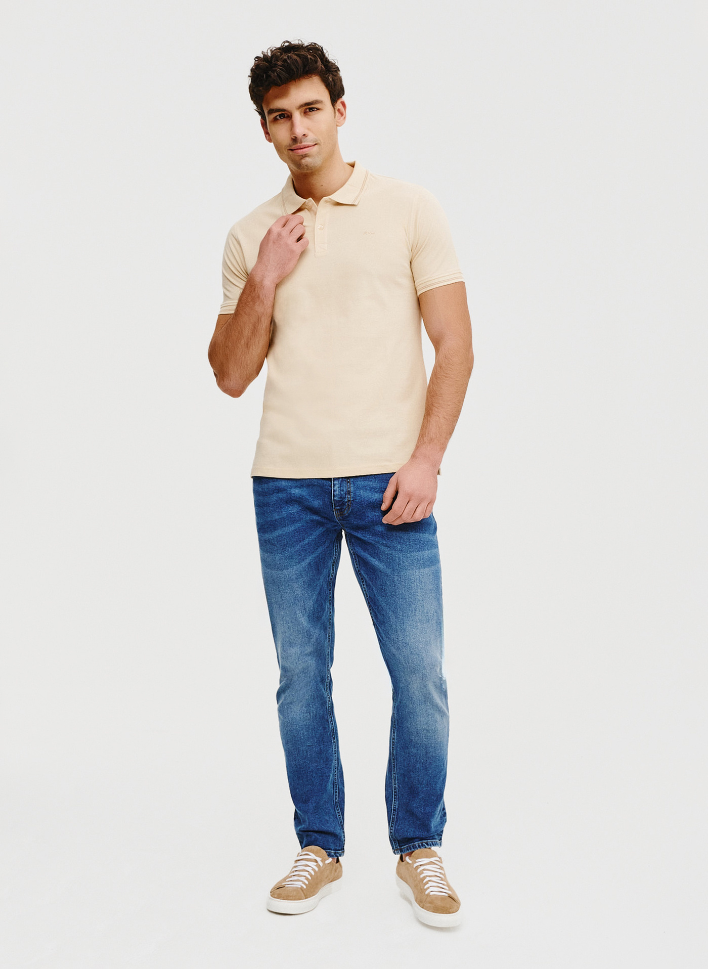 T-shirt polo w kolorze beżowym - Pako Lorente