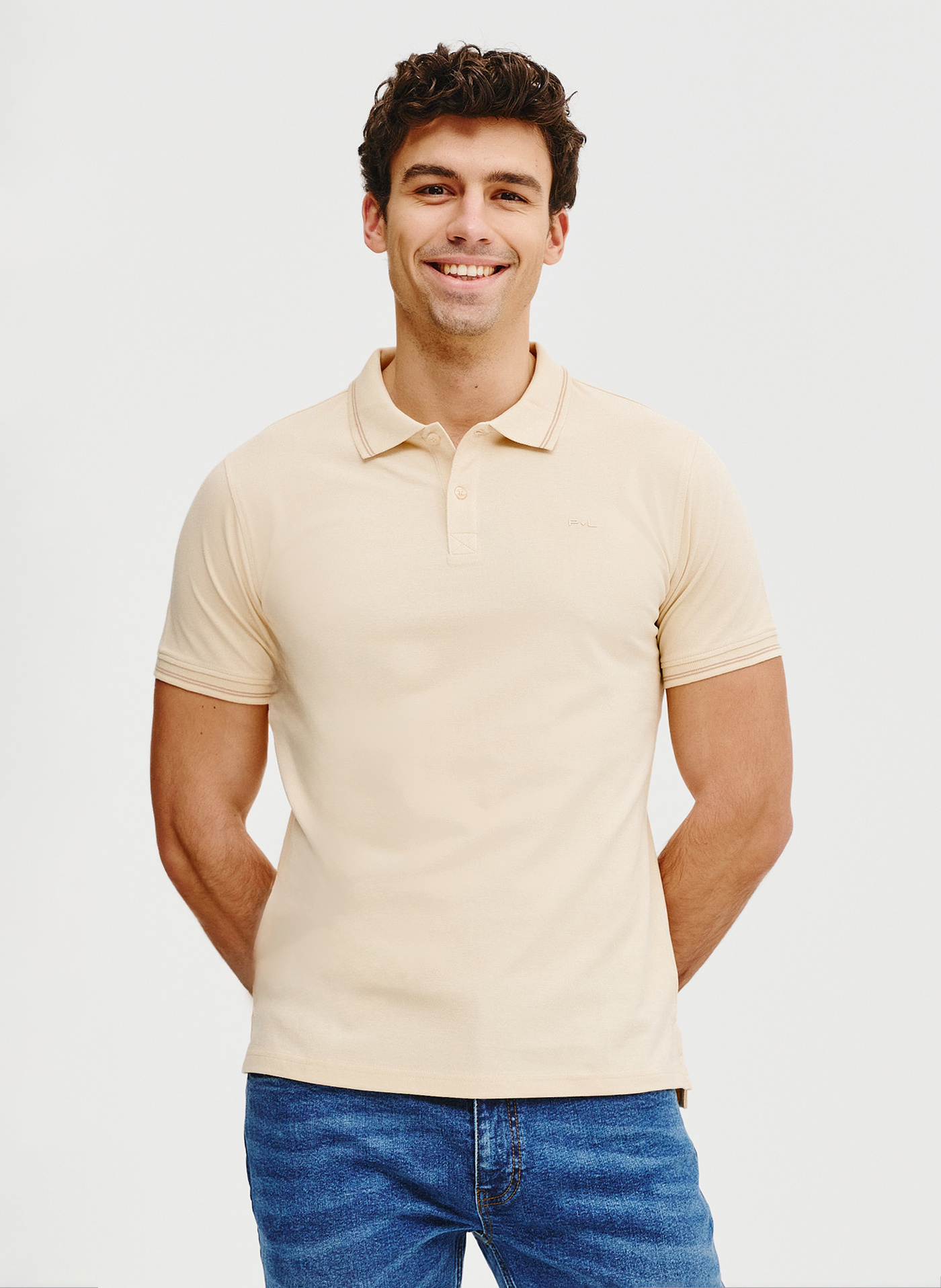 T-shirt polo w kolorze beżowym - Pako Lorente