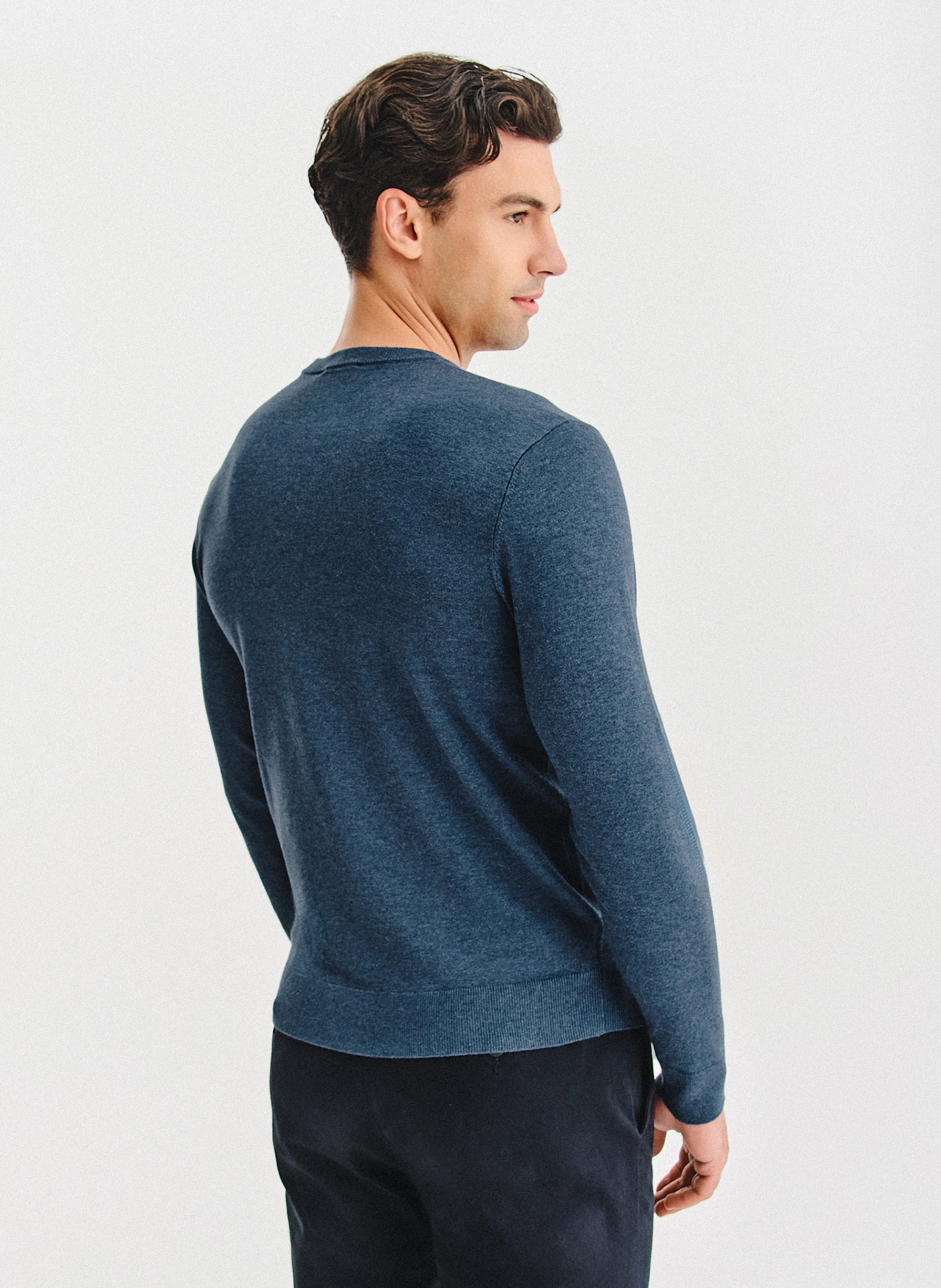 Granatowy sweter męski o-neck - Pako Lorente