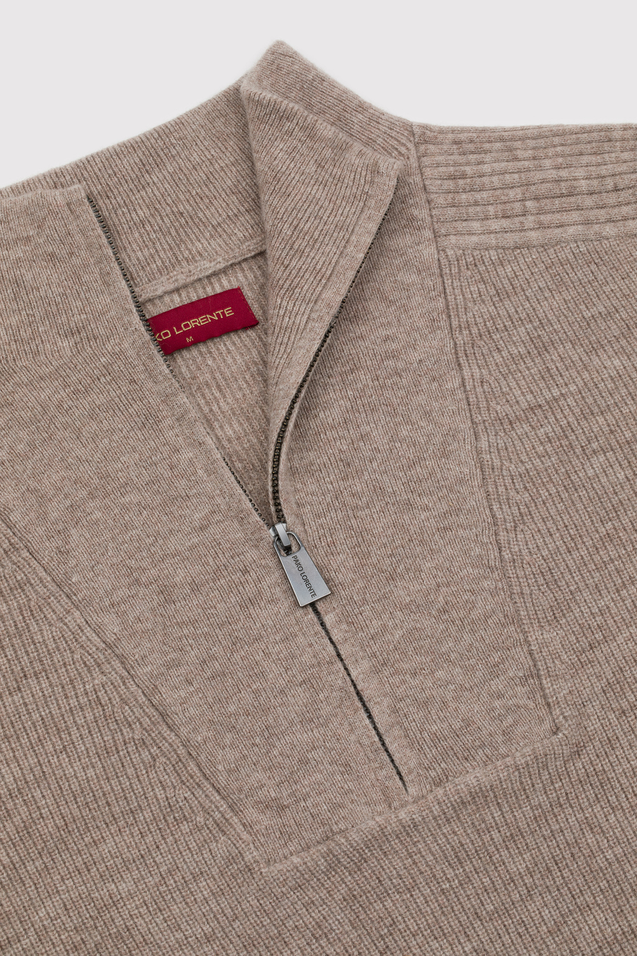 PAKO LORENTE - Beżowy sweter z rozpinaną stójką - Pako Lorente