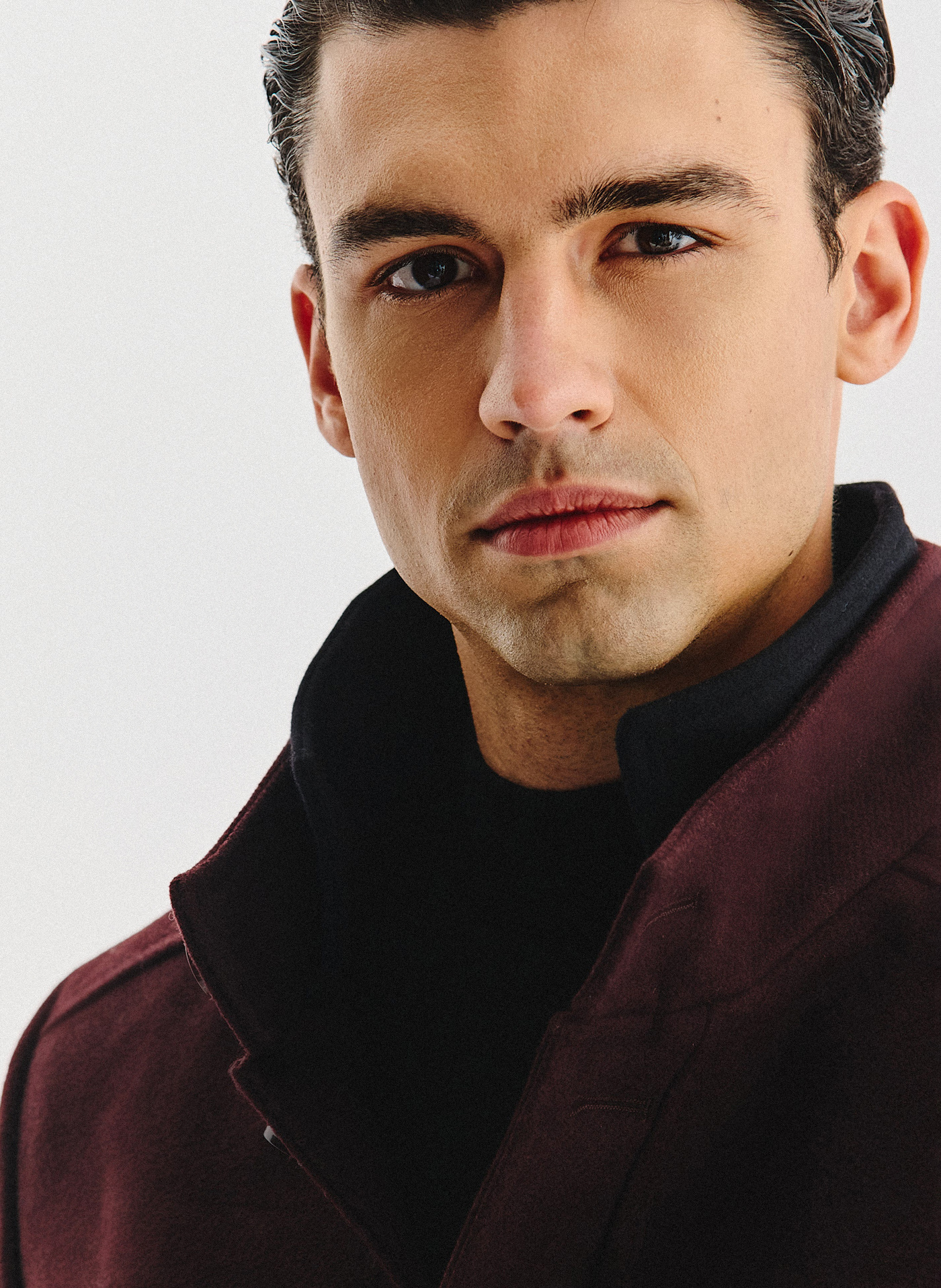 PAKO LORENTE - Bordowy płaszcz zapinany na guziki - Pako Lorente