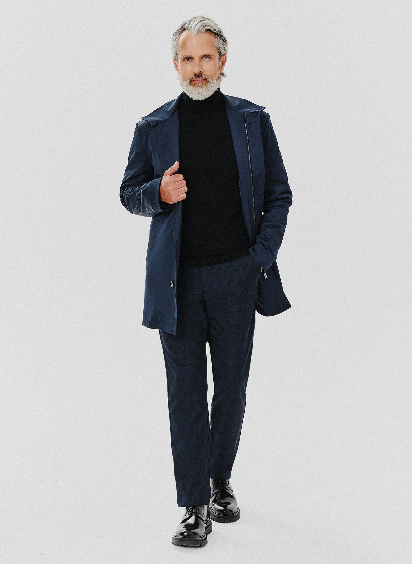 Granatowy płaszcz męski - Pako Lorente