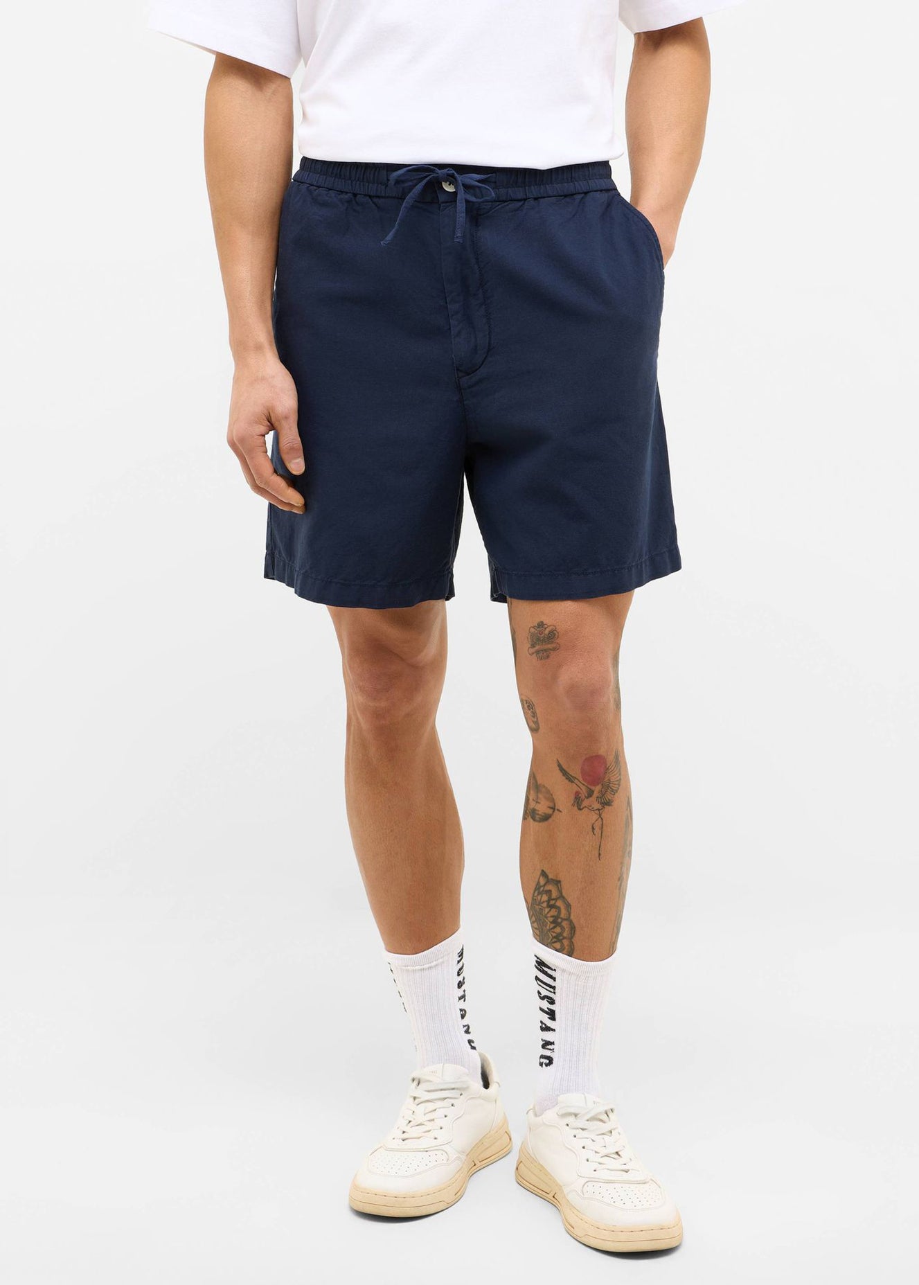 Męskie Szorty Materiałowe Mustang Style Linen Jogger Shorts Navy Blazer 1016459 5324, W36