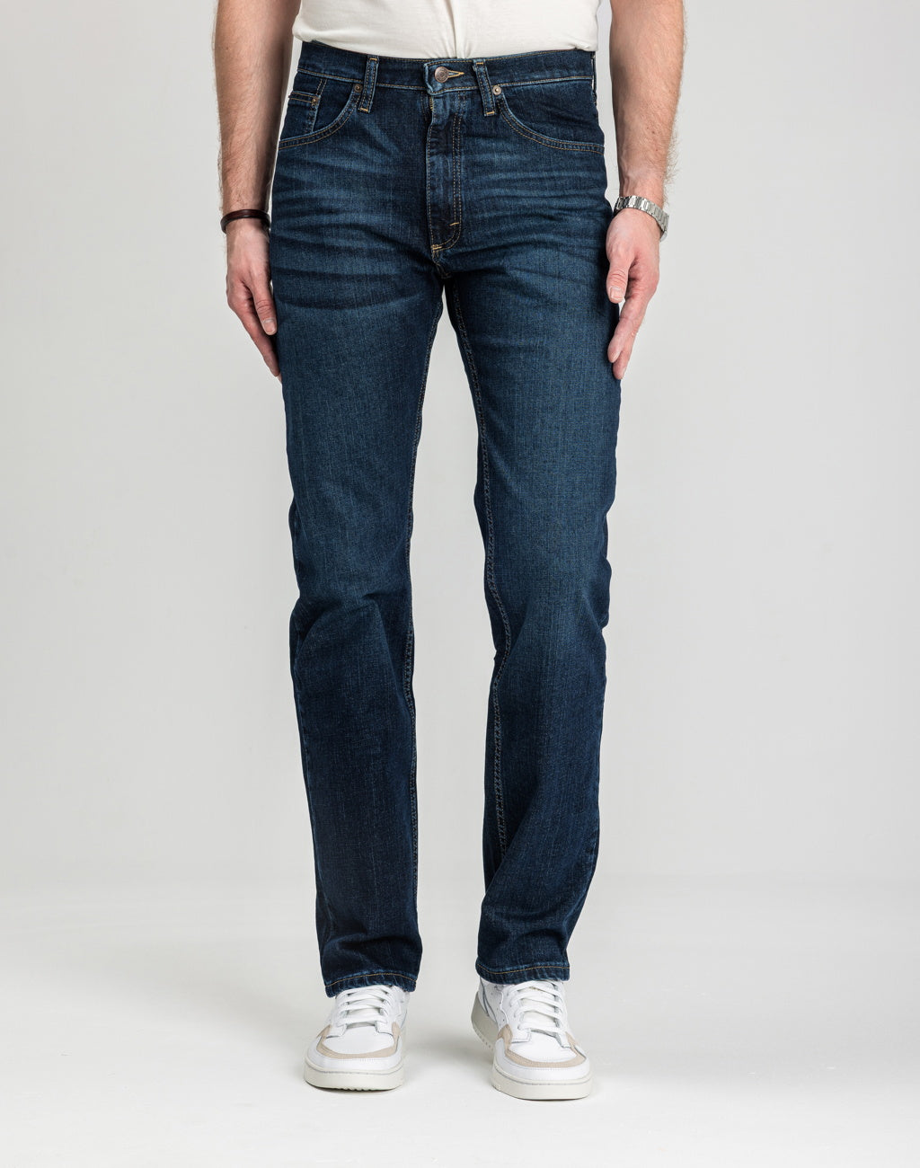 Męskie Spodnie Jeansowe Wrangler Regular Fit Blackened Indigo 112352956, W31 L32
