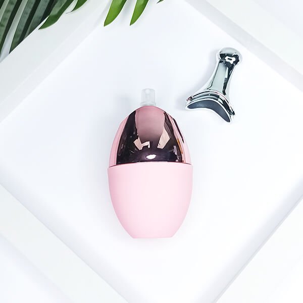 Yeye Silikonowy lodowy masażer z atomizerem do twarzy i ciała