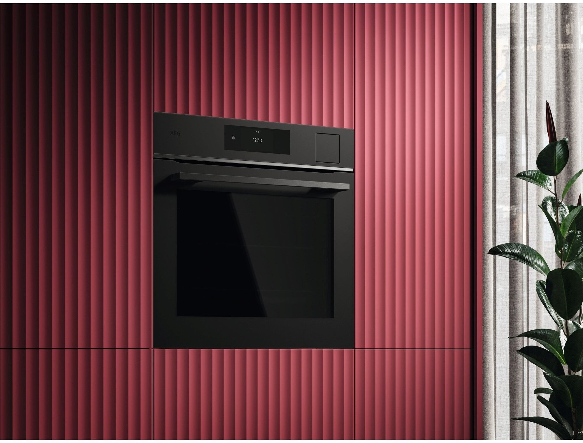 Piekarnik AEG 8000 Series Meal Assist 70 L czarny Wbudowany piekarnik parowy