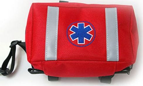 Cordura Apteczka osobista z wyposażeniem Aom odblaskowa czerwona