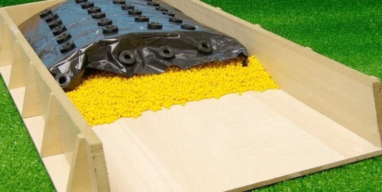 Opony 50 szt + plandeka 1:32 571884 54165