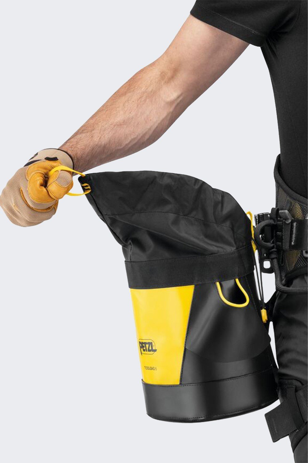 Petzl Woreczek Narzędziowy Toolbag 6 blackyellow (S047BA02)