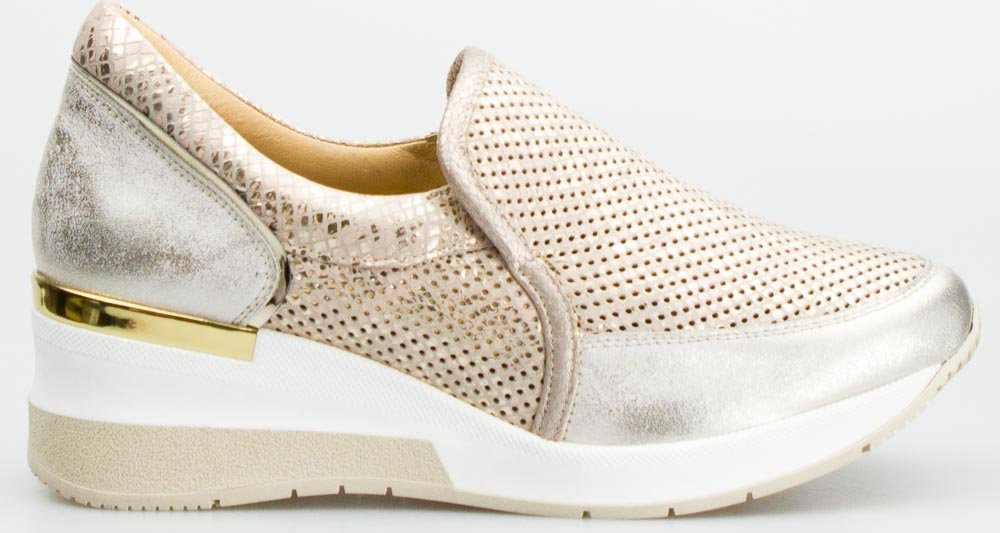 AGA Sneakersy ażurowe wsuwane skórzane złote Aga-36