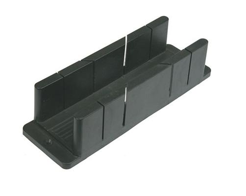 Mega Przyrznia plastikowa 235mm - 23302