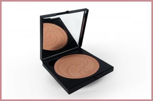 Living Nature Puder prasowany rozświetlający Deep