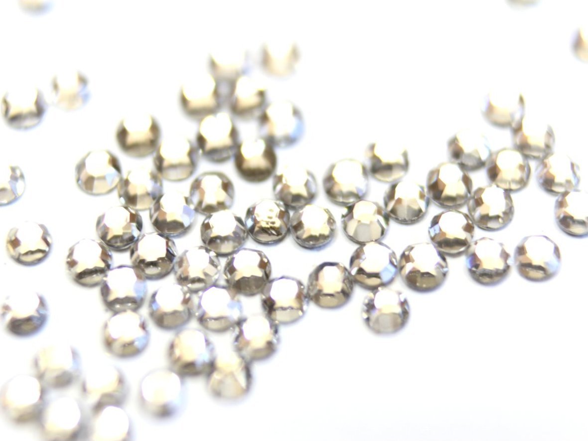 Cosmetics Zone Cyrkonie typ Swarovski 100szt rozmiar SS3 - srebrne