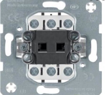 Berker One Platform Łącznik trzybiegunowy (53303303)