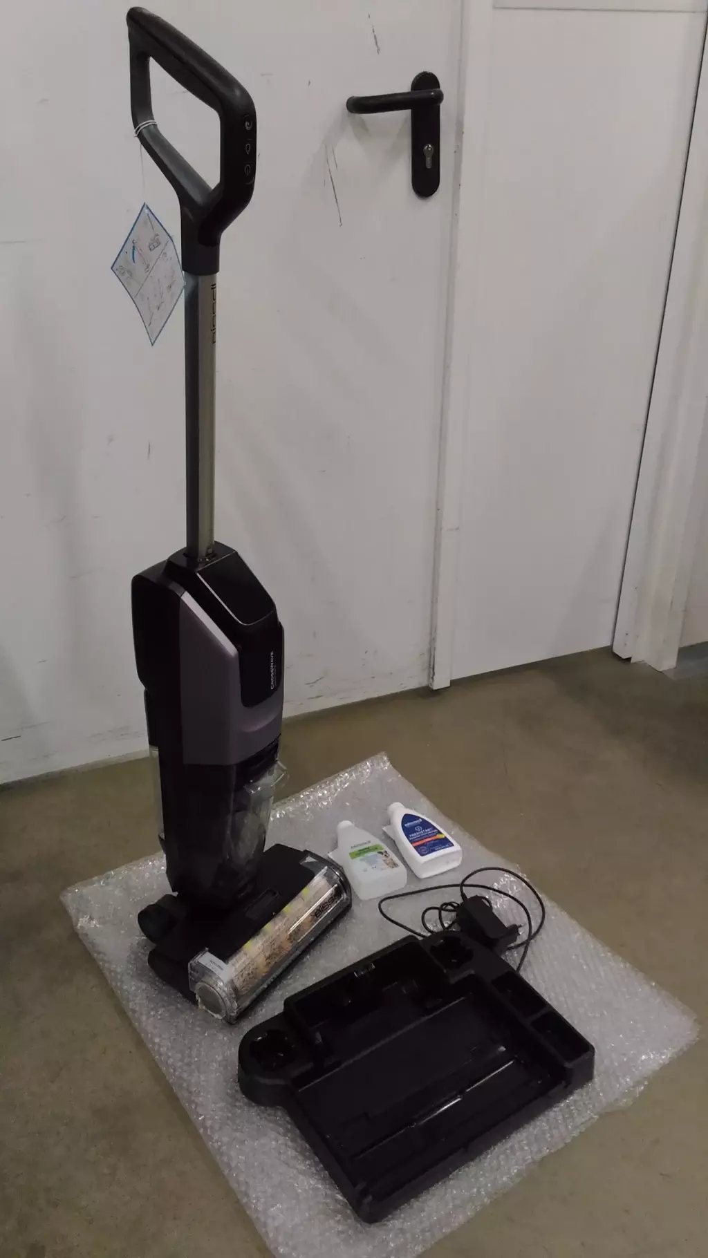 Odkurzacz Bissell All-in One Multi-Surface Cleaner | CrossWave OmniForce EdgeFind Select | Cordless operating | Washing function | 25.9 V | Operating