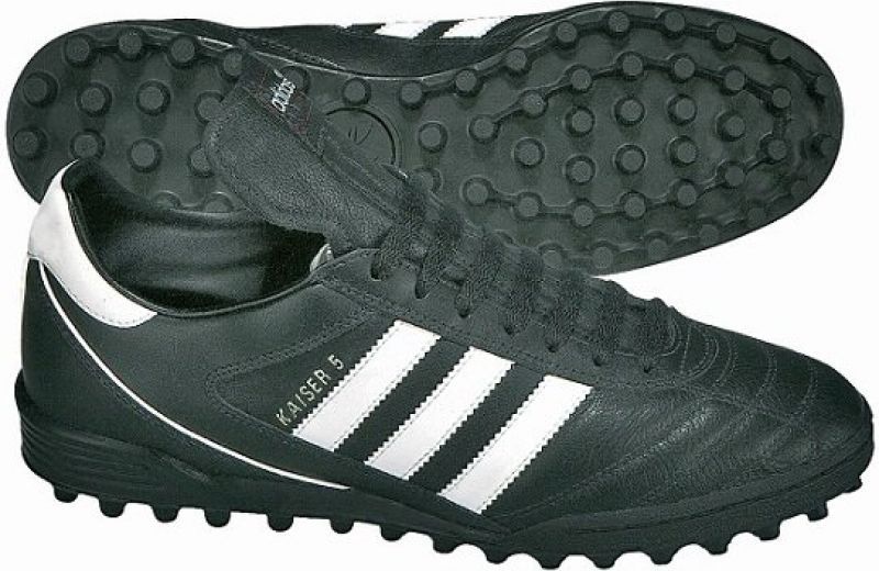 Zdjęcia - Buty piłkarskie Adidas  Kaiser 5 Team TF czarne r. 40  (677357)