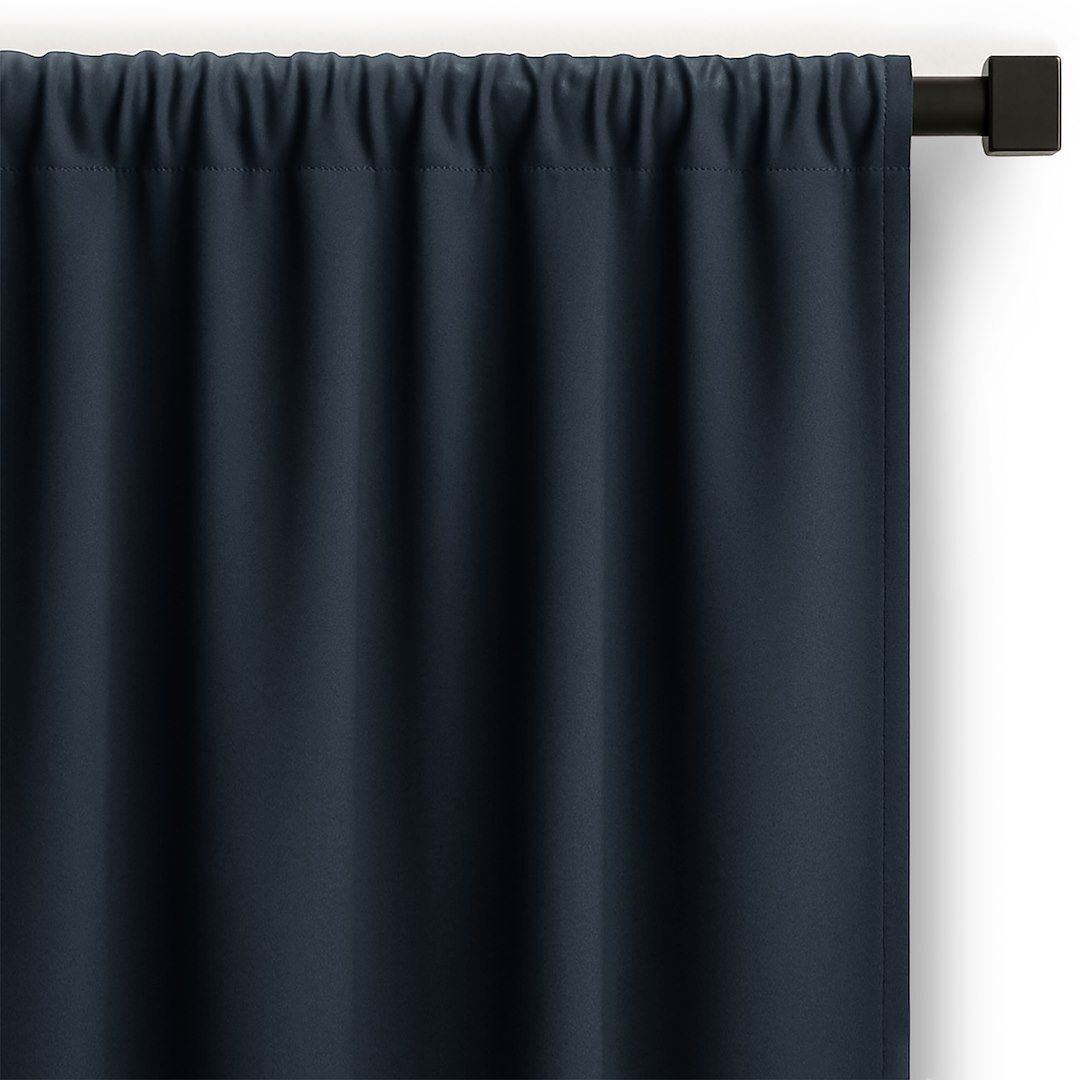 Zasłona gotowa CARLI na taśmie gładka 140x270 indygo do salonu Restilo