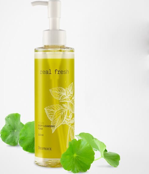 Deoproce Pianka myjąca do twarzy Real Fresh 210ml